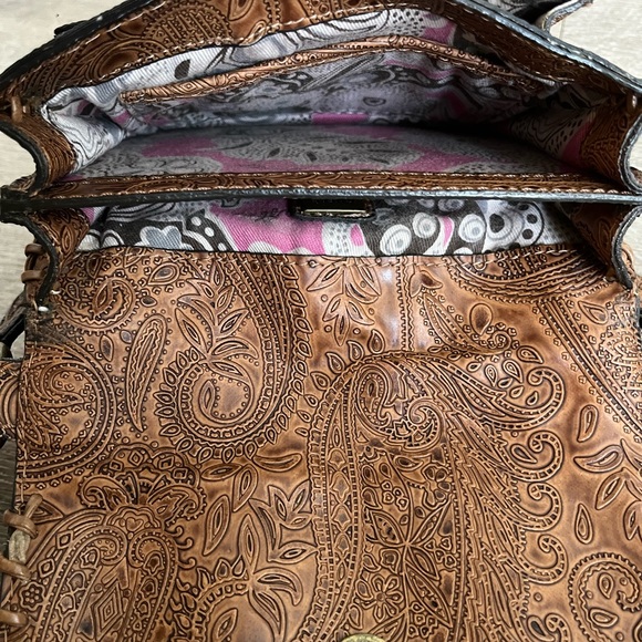 Vintage Guess crossbody purse - Picture 6 of 7